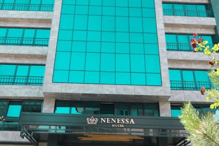 Nenessa Hotel