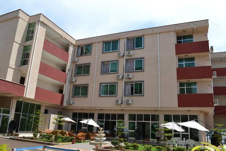 Hotel 6 of 22