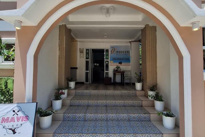 Hotel 72 of 85