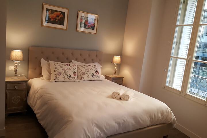 Room 4 of 62