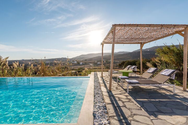 Pool Hotel