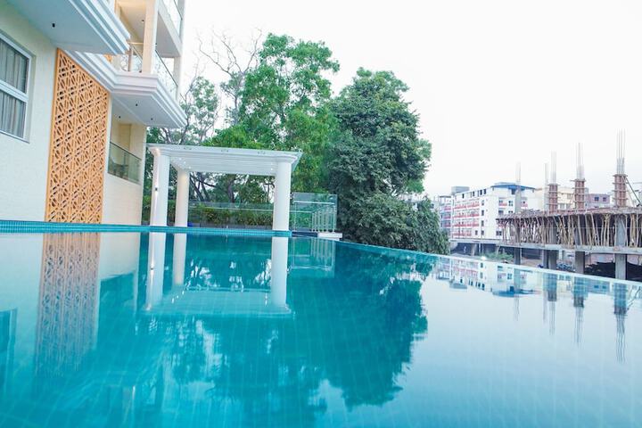 Pool 43 of 72