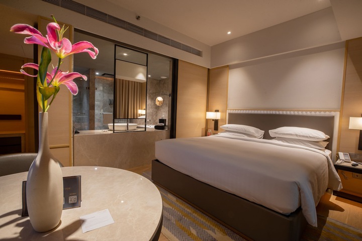 Room 20 of 53