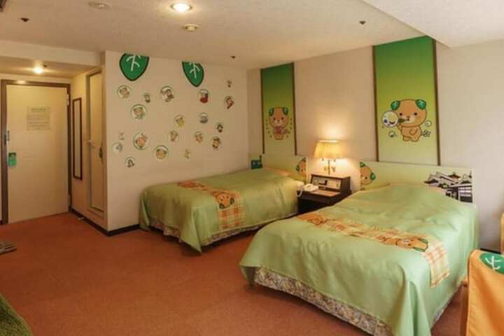 Room 27 of 111