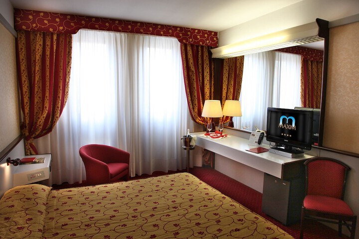 Room 14 of 130