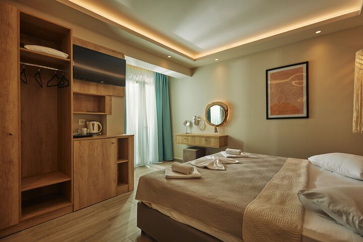 Room 62 of 161