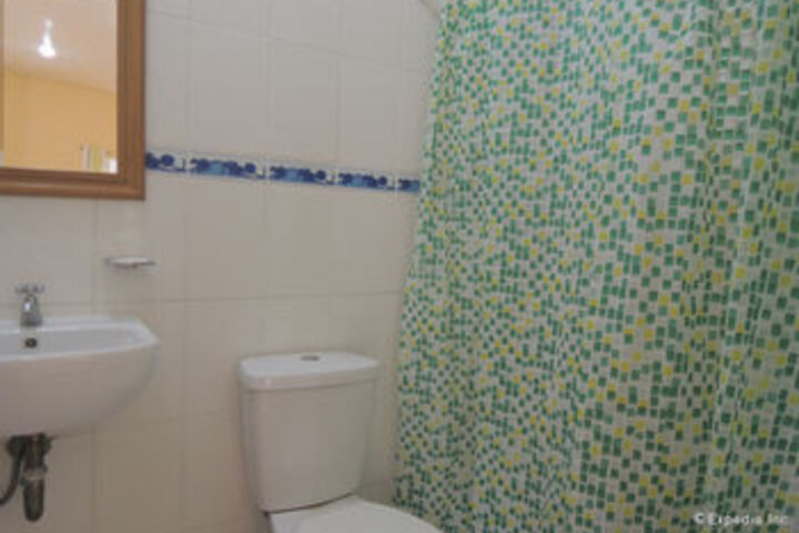 Room 5 of 39