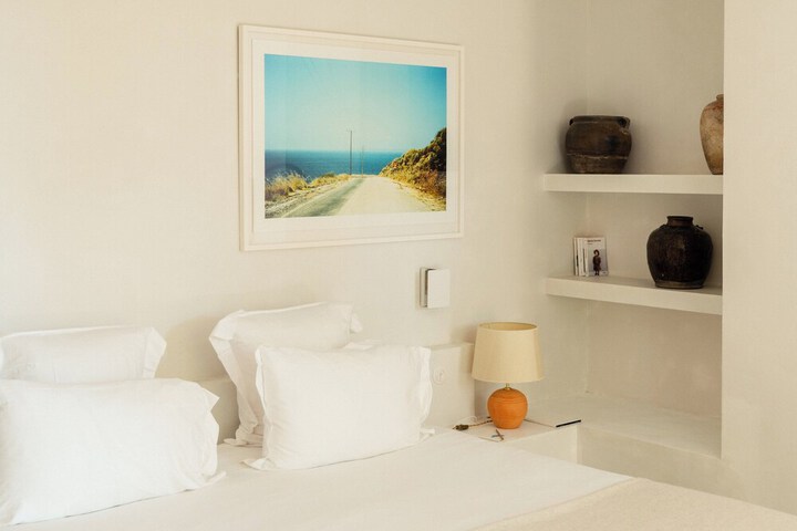 Room 46 of 205