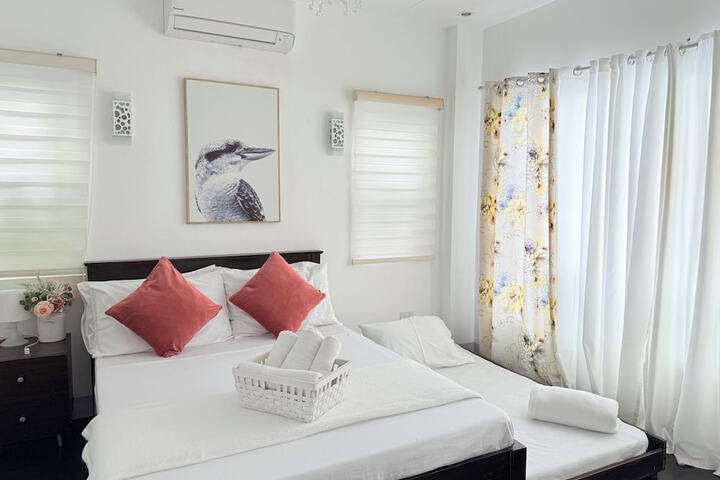 Room 32 of 108