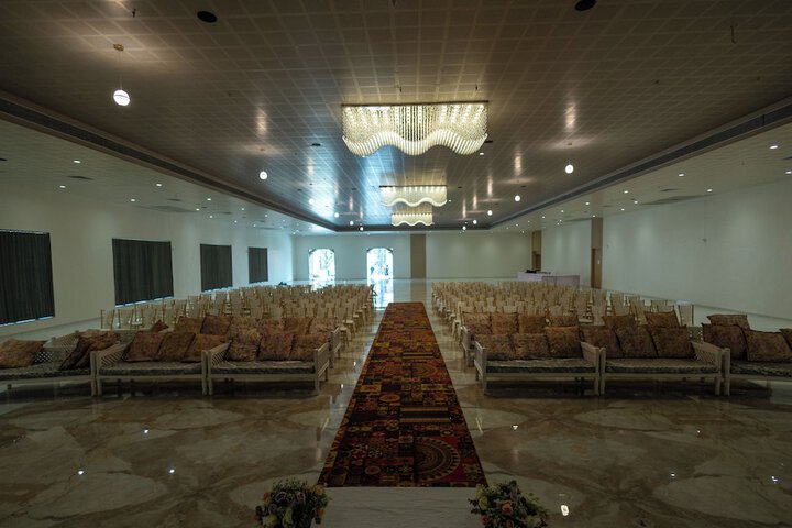 Ballroom/Hall 30 of 44