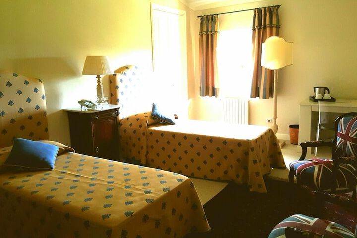 Room 9 of 63