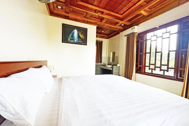 Room 4 of 44