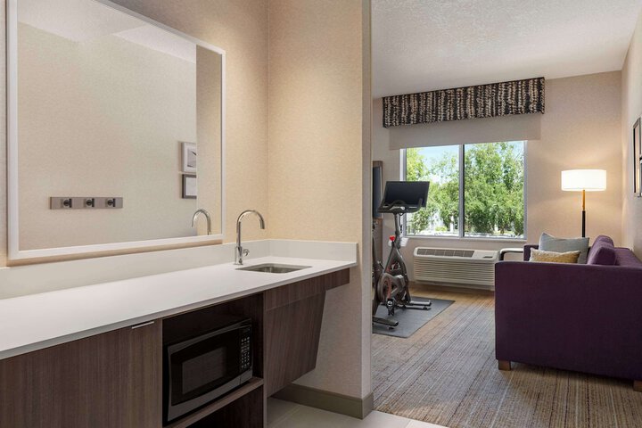 Minibar
