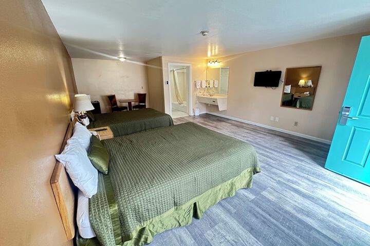 Room 18 of 35