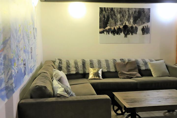 Hotel Interior 6 of 62