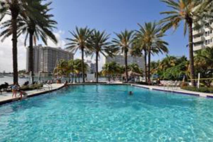 The Colibri in Miami Beach, FL