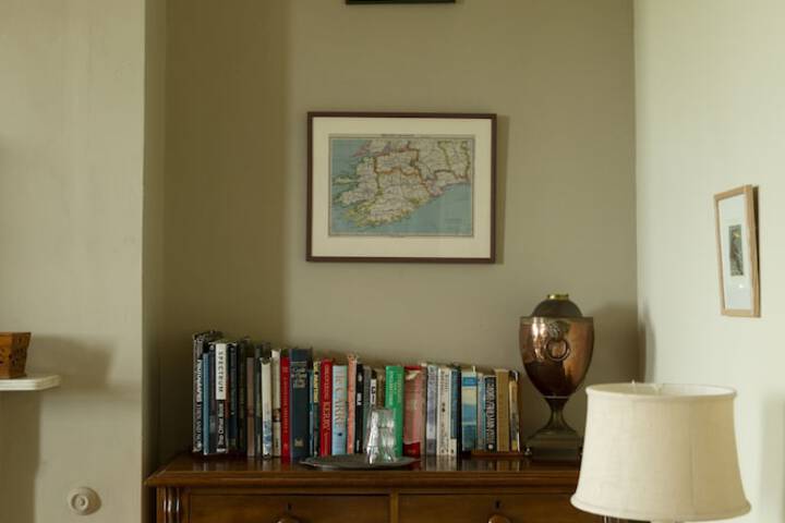 Room 14 of 65