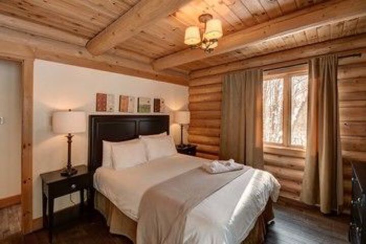 Room 5 of 27