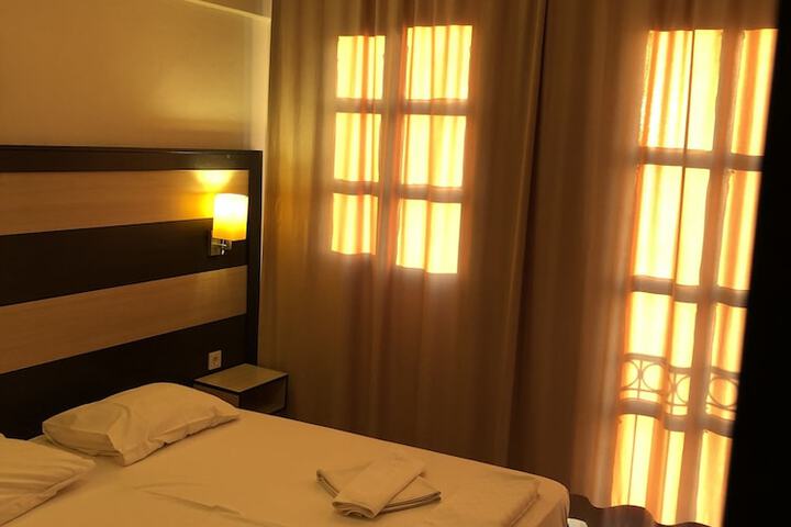 Room 7 of 30