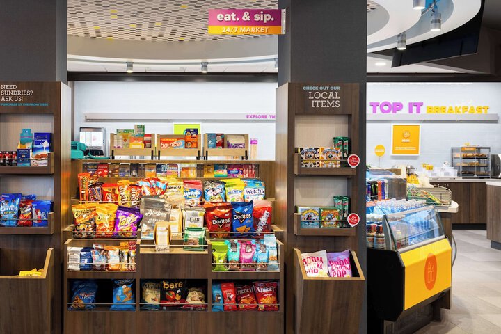Snack bar