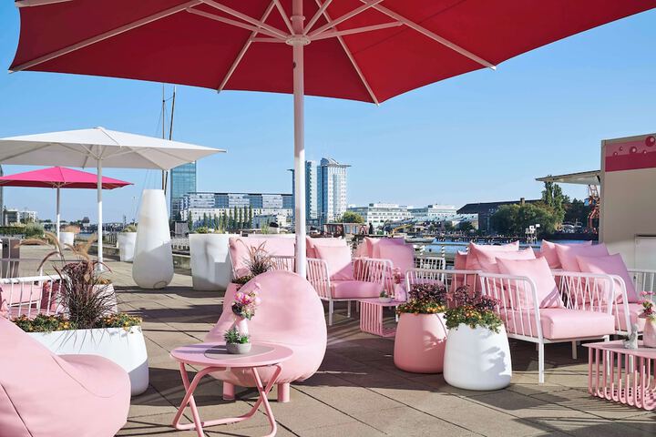Terrace/Patio 75 of 79