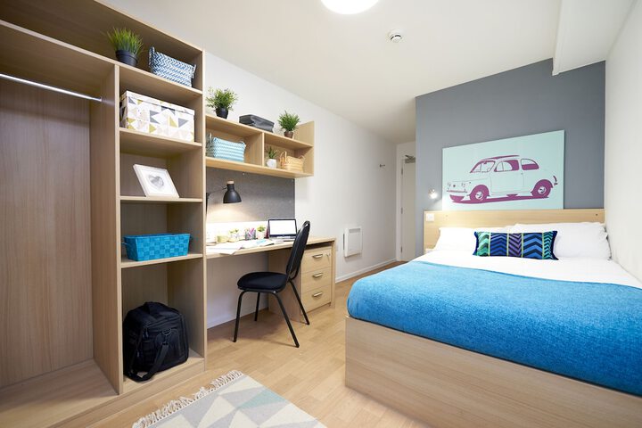 Room 15 of 20