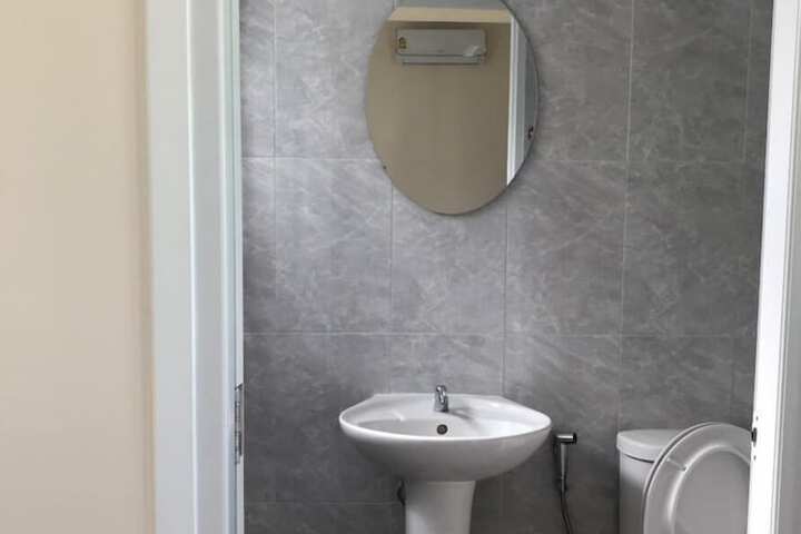 Room 44 of 113