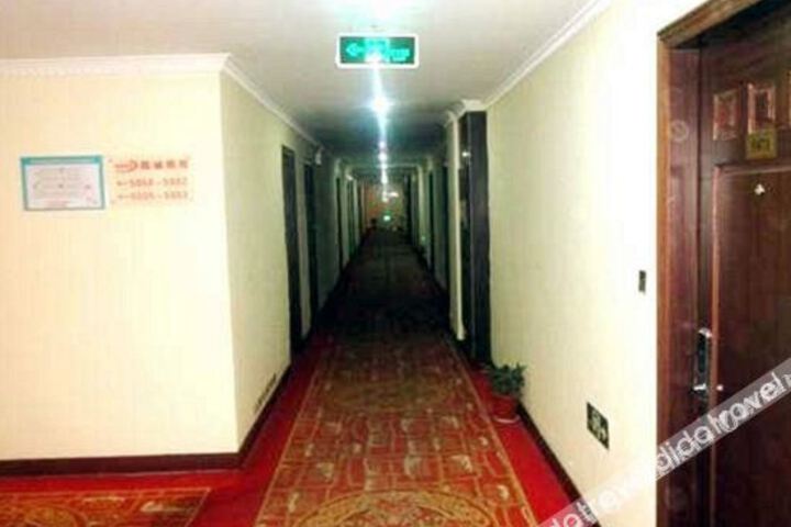 Hotel Interior 10 of 12