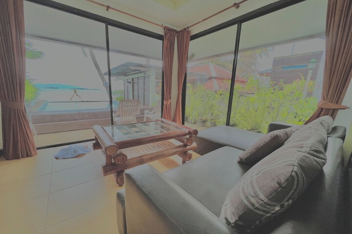 Room 35 of 72