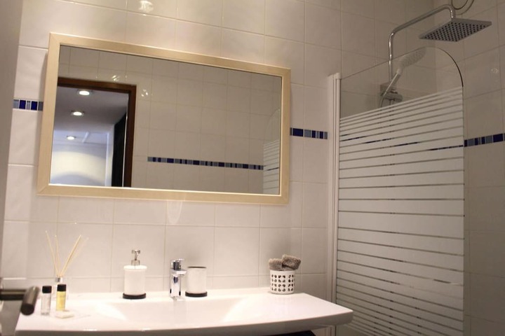 Clean Restrooms