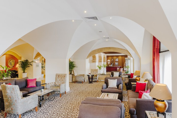 Hotel Interior 3 of 131