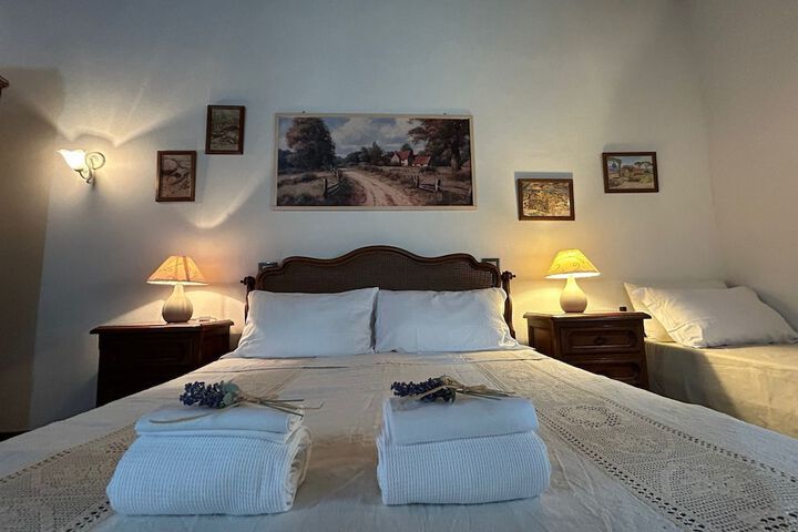 Room 17 of 74