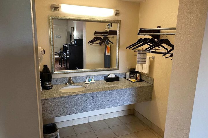 Hotel Gym Photos