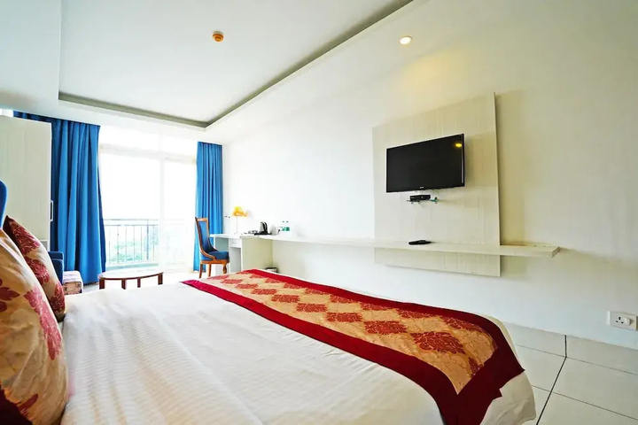 Room 4 of 21