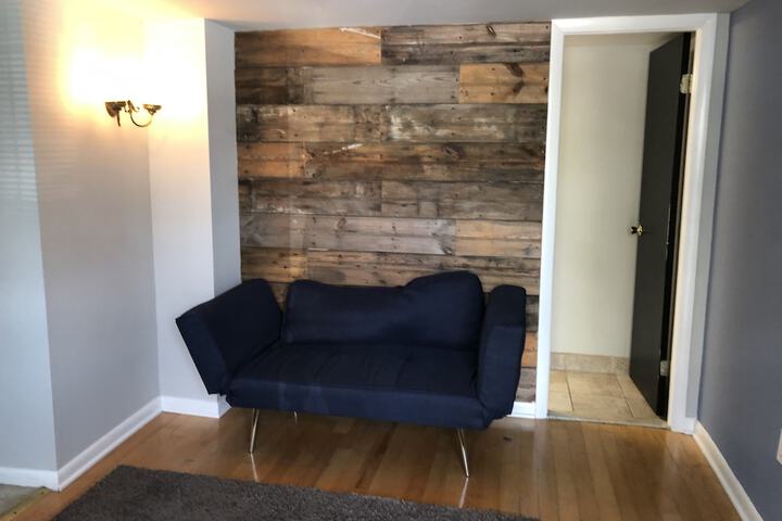 Room 30 of 74