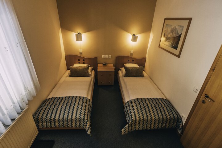 Room 17 of 58