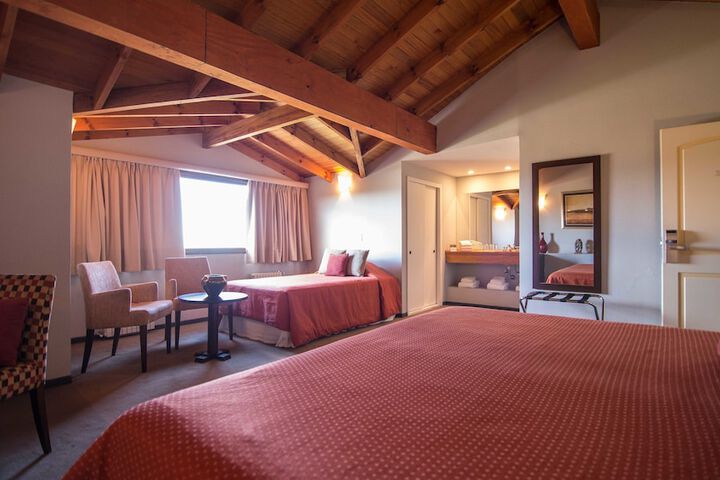 Room 13 of 70