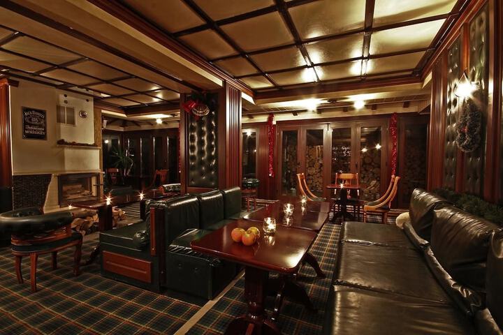 Hotel Interior 3 of 22