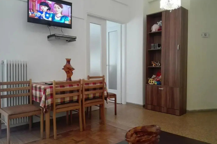 Room 2 of 14
