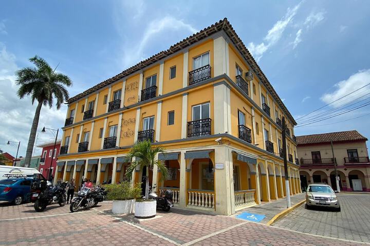 Hotel 38 of 38