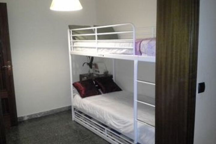 Room 14 of 30