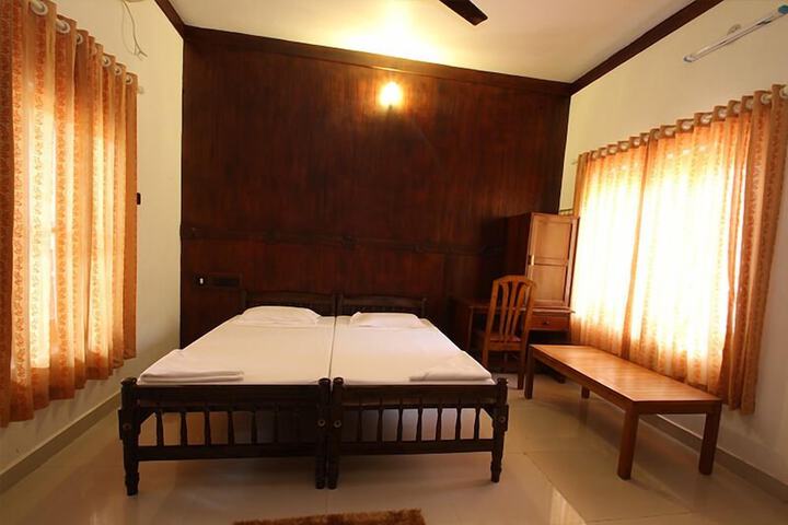 Room 3 of 30