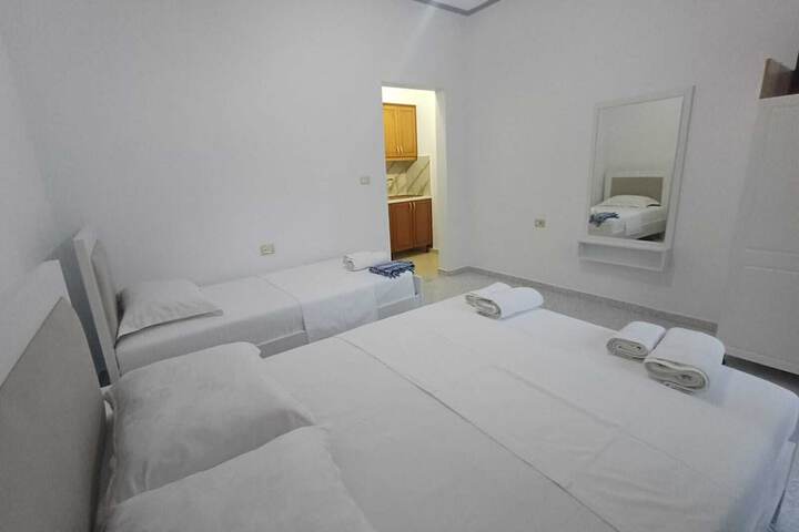 Room 41 of 65