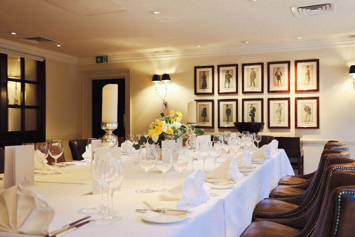 Dining 60 of 131