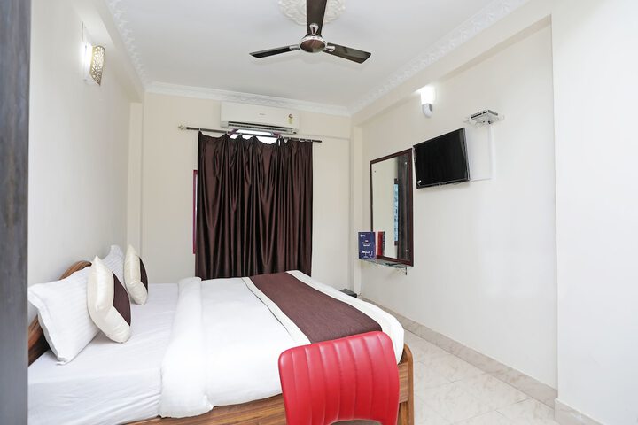 Room 18 of 24