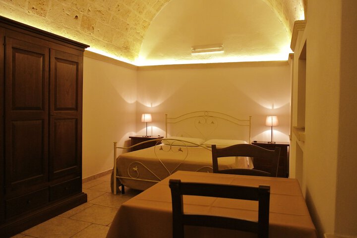 Room 14 of 42