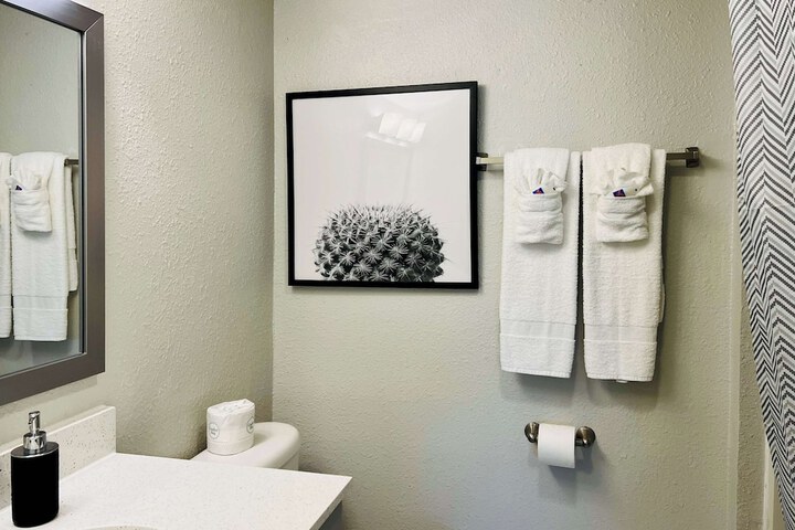 Room 21 of 30