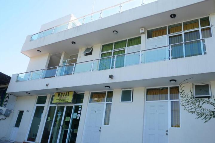 Exterior of Hotel Mar Caribe Puerto Vallarta