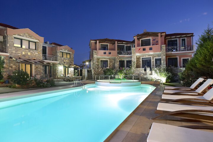 Pool 31 of 59