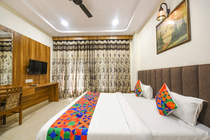 Room 20 of 31